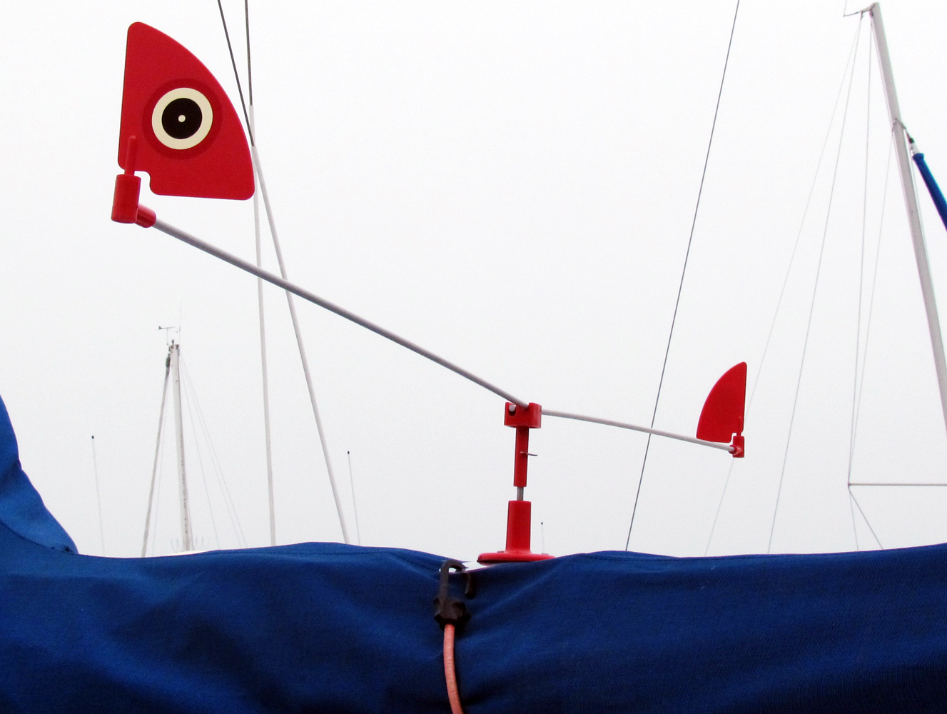 Repeller 360° Uses Wind Power to Prevent Birds from Landing